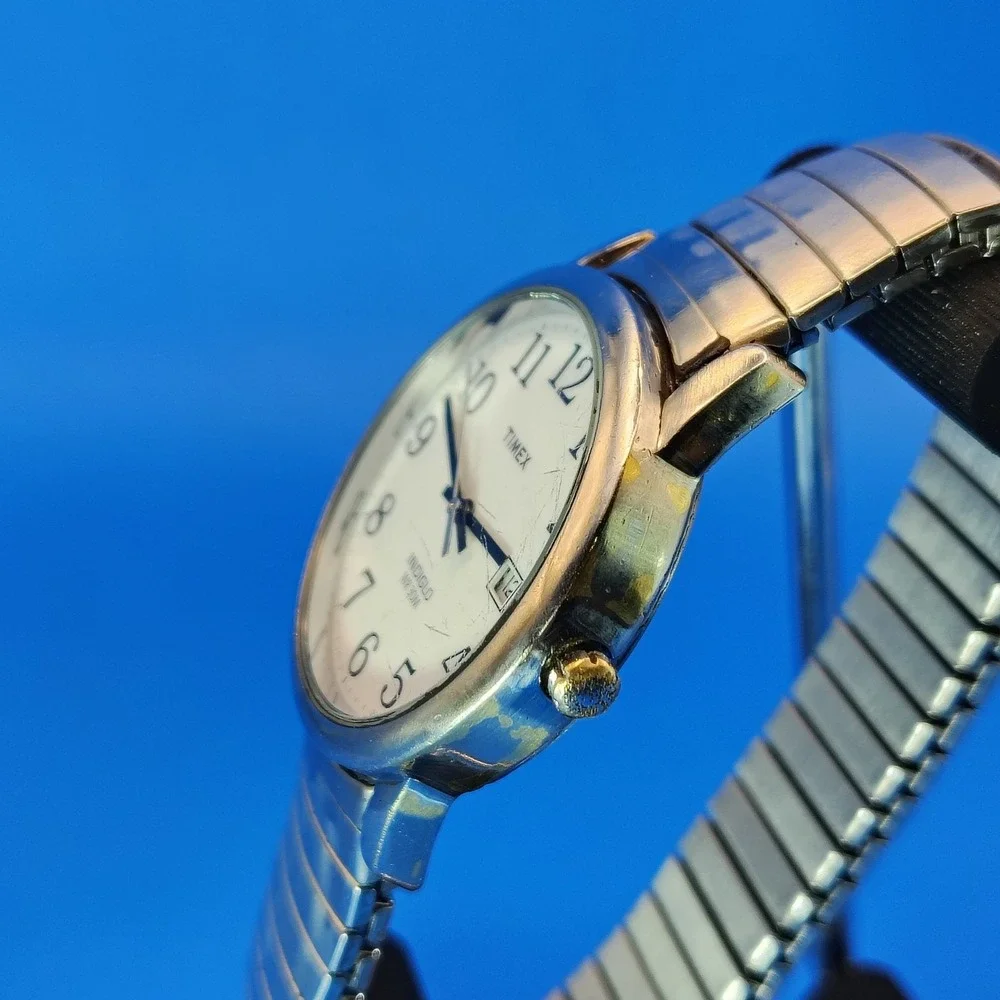Vintage 2003 Timex Indiglo Easy Reader Date 35mm Mens Quartz Watch‎ Stretch Band